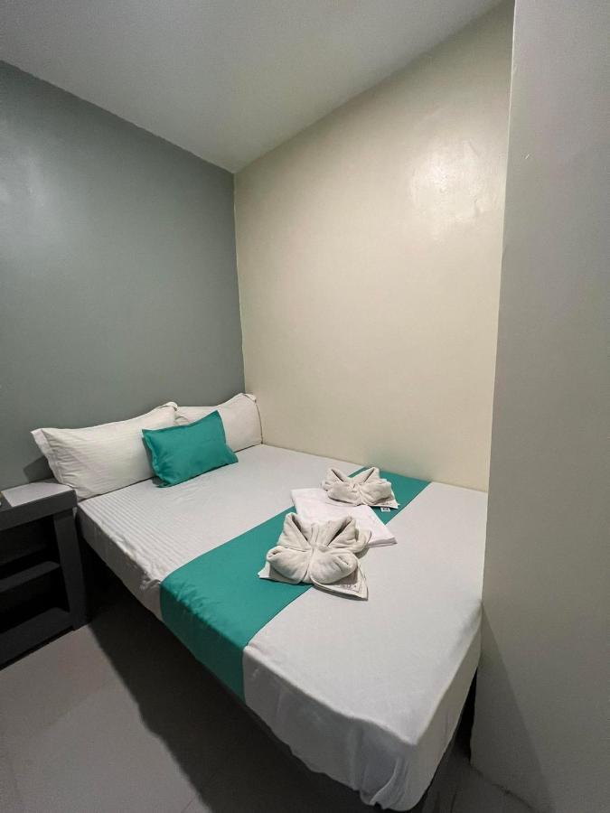 Laule'A Hostel Ель-Нідо Екстер'єр фото
